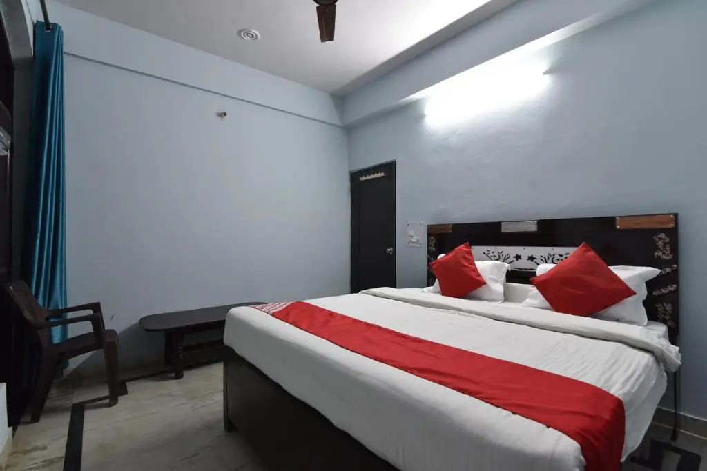 OYO 43148 Hotel Classio