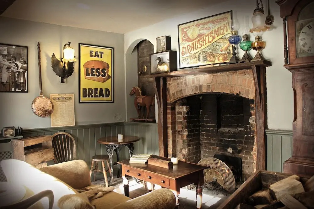 The Black Swan Inn