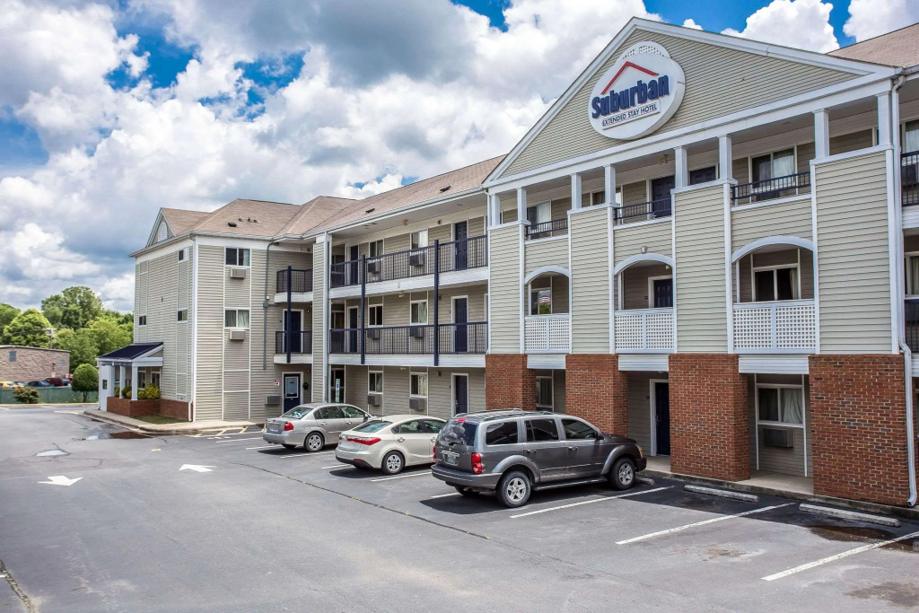 Suburban Extended Stay SE