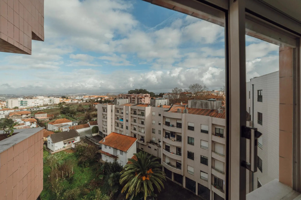 Gaia Terrace With Elevator by Vacationy