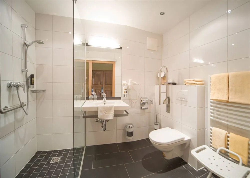 Almfrieden Hotel & Romantikchalet