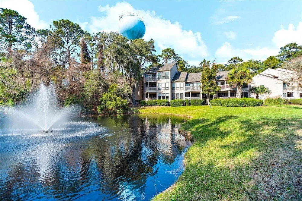 Lighthouse Tennis 2383 by Hilton Head Retreats