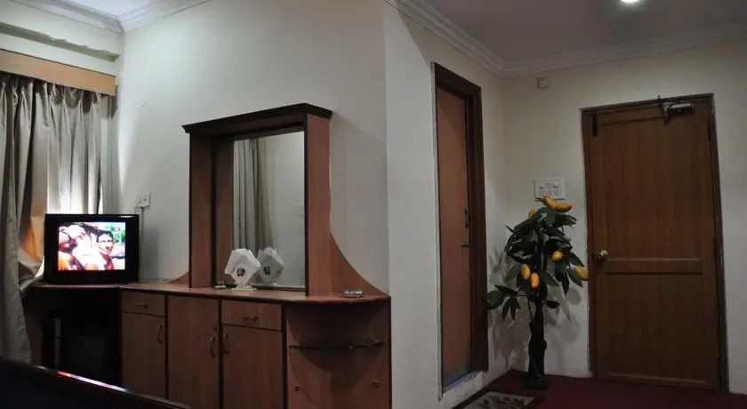 Hotel Megha City