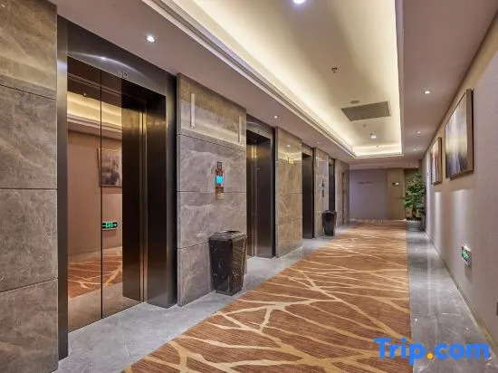 Yuanbao Shan Hotel
