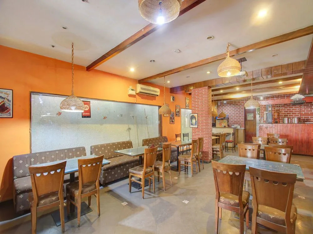 OYO 11137 Hotel Morgen Suites