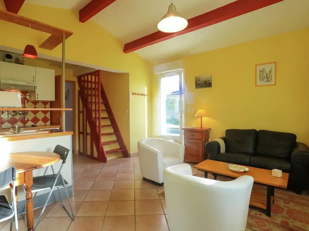 Spacious Holiday Home in Vaison-la-romaine With Garden