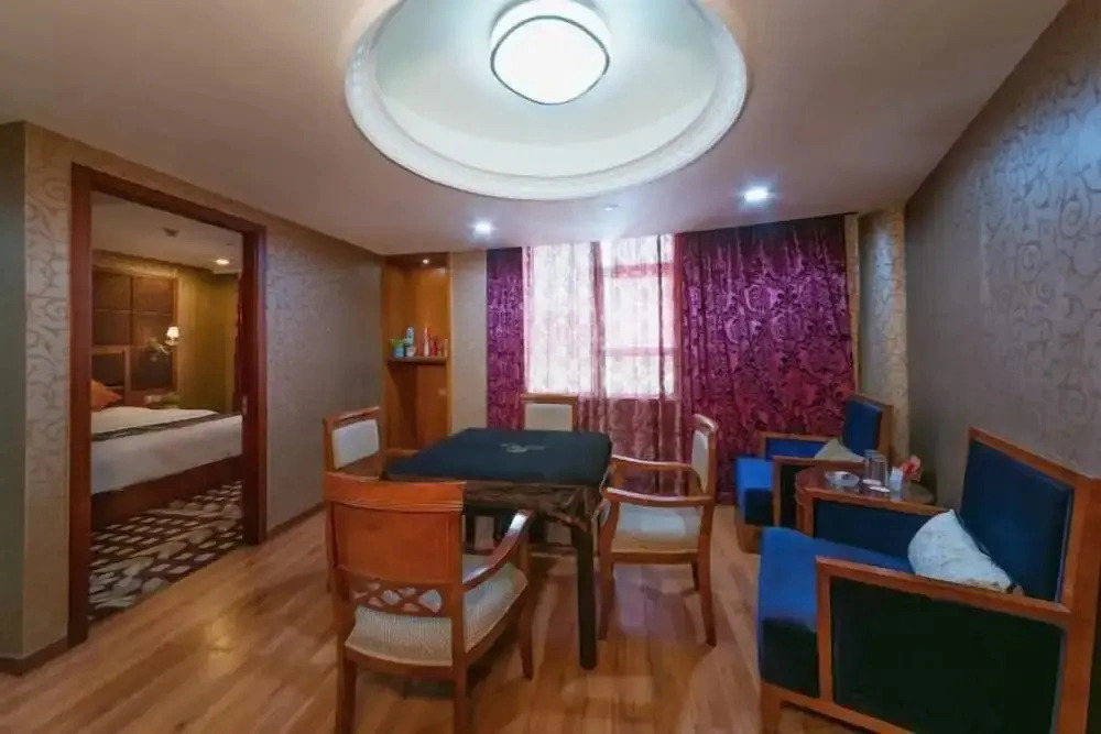 Shengfeng Business Hotel