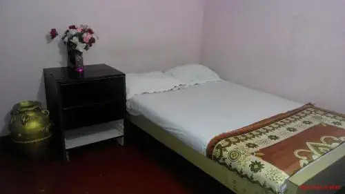 Edreena Chris Home Stay