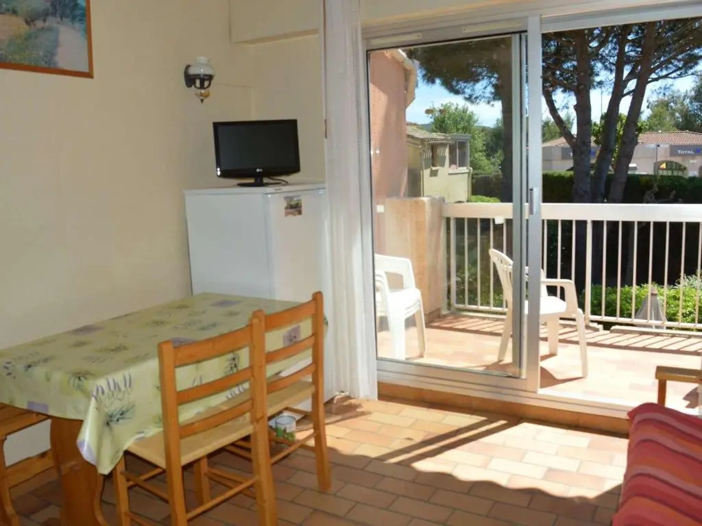 Appartement Cogolin, 2 pièces, 4 personnes - FR-1-226B-39