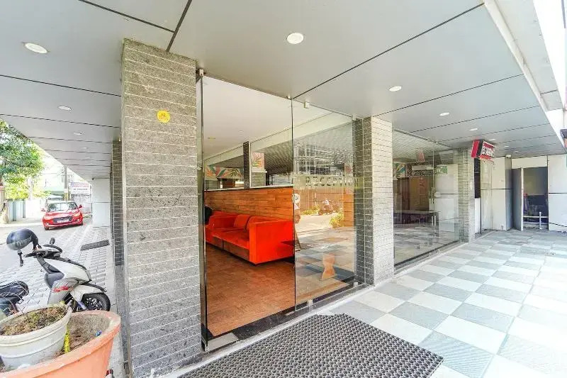 FabHotel Stratford