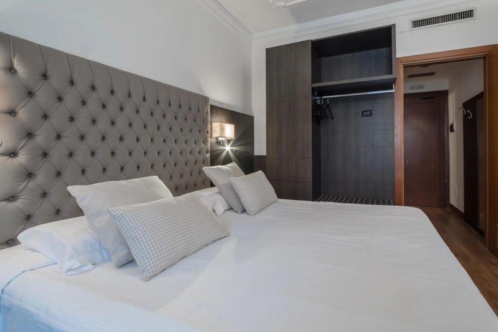 Hotel Mythos