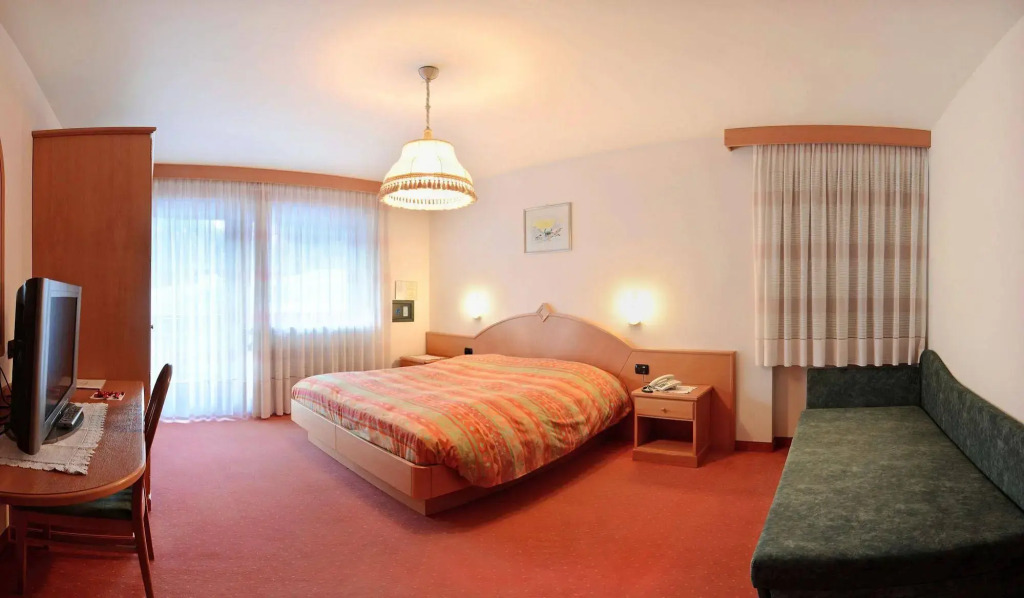 Hotel Dolomites Inn