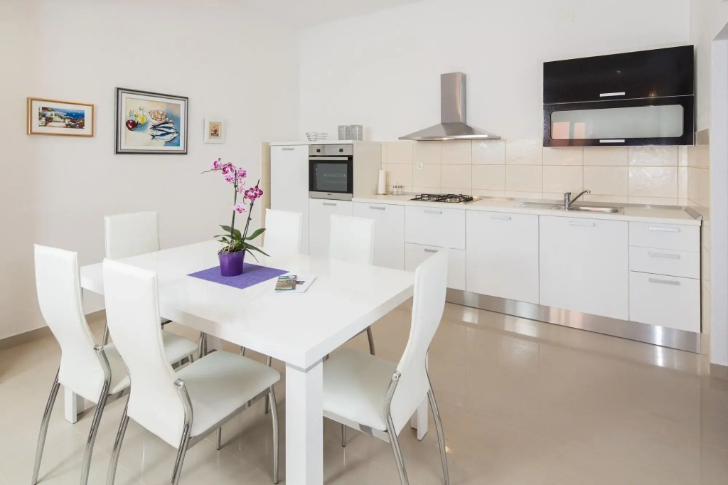 Apartments Villa Kolar