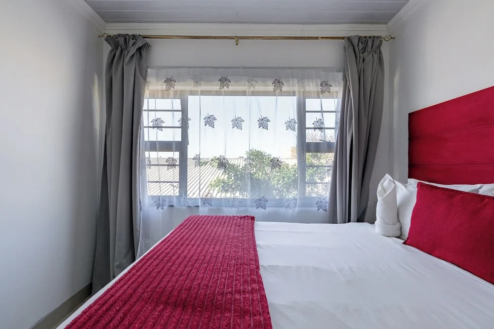 Safi Self-Catering Suites