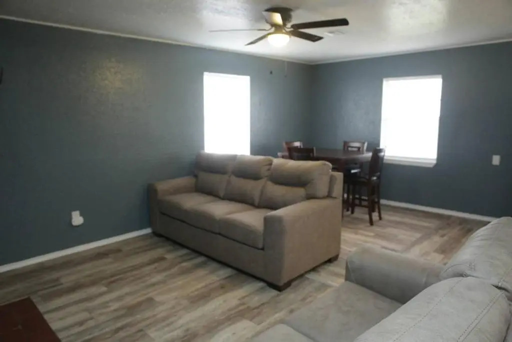 1 Bedroom with a Fireplace Close To Base