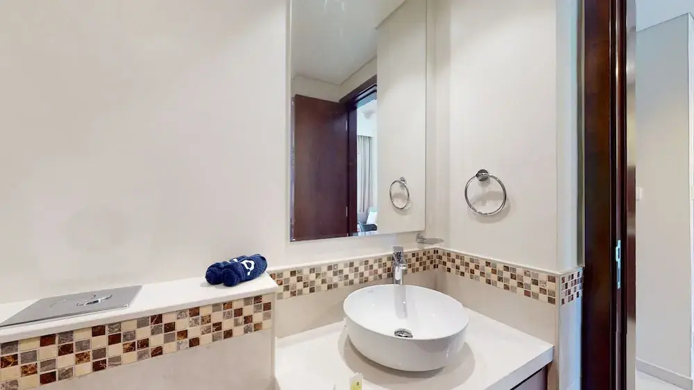 1016 Vera Residences