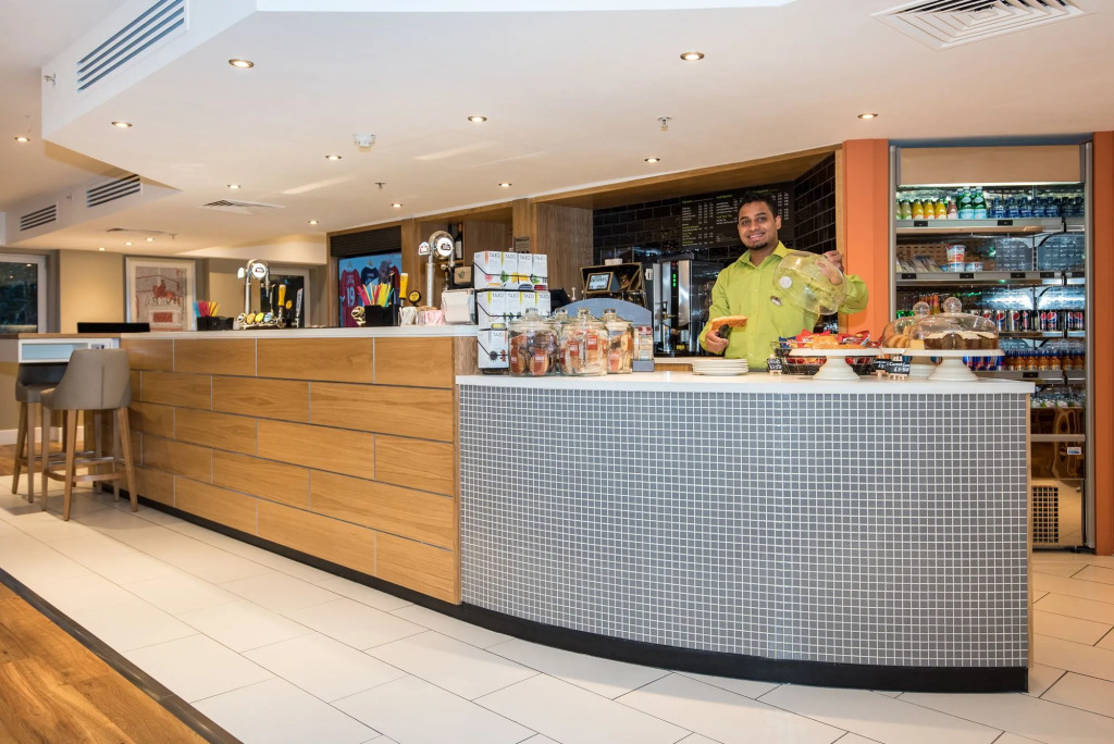 Holiday Inn Slough Windsor by IHG