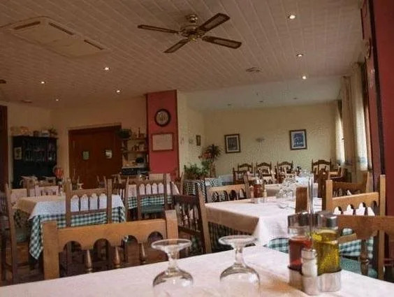 Hotel Pirineos Ainsa