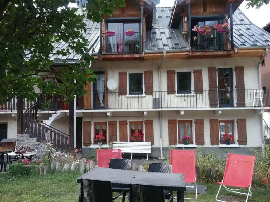 Appartement de 2 chambres avec jardin clos et wifi a Valloire a 3 km des pistes
