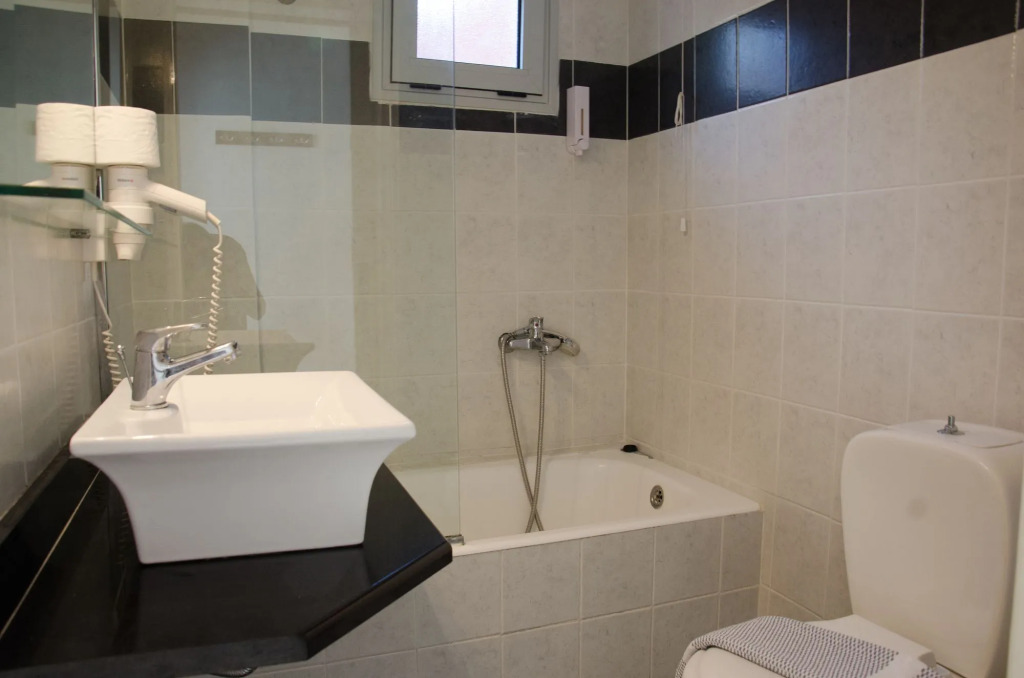 Talos Hotel Apartments