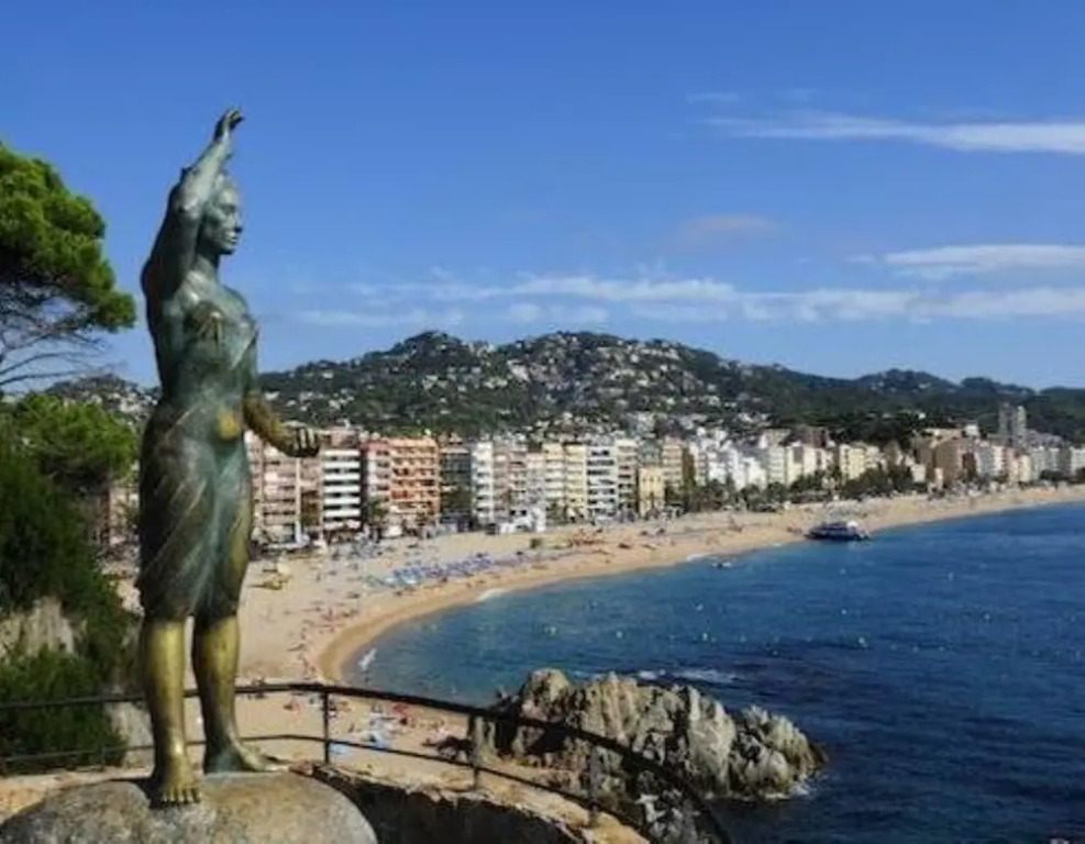 104647 -  Villa in Lloret de Mar
