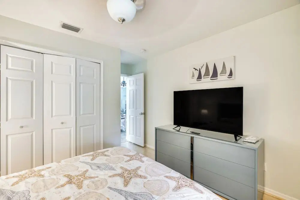 Pet-friendly Home w/ Fenced Yard in Cape Coral