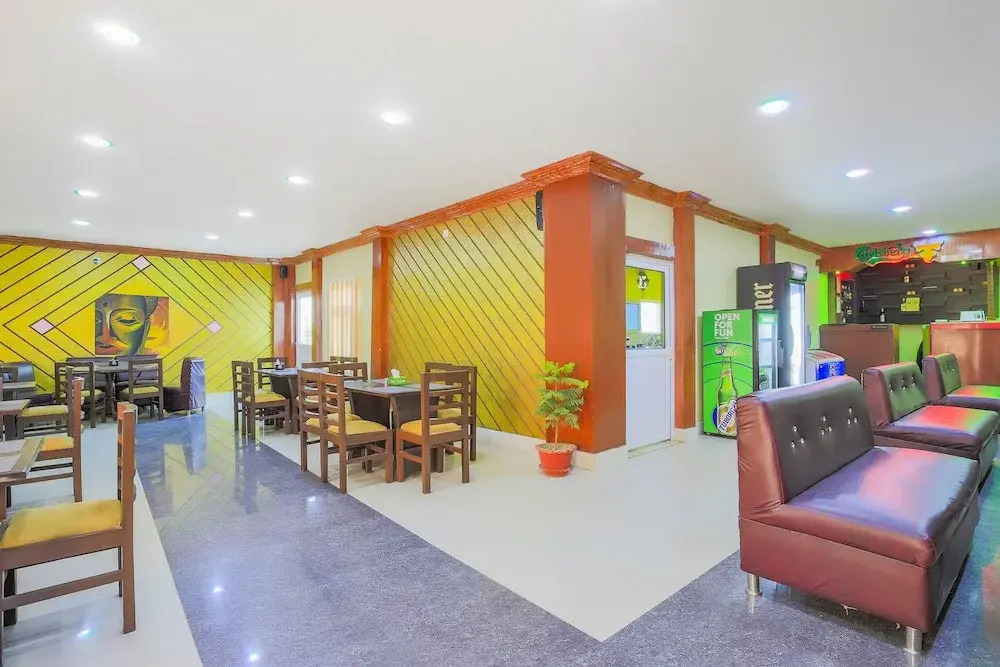 OYO 417 Hotel Lacoul Inn