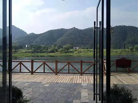Wuyuan Huishang Inn