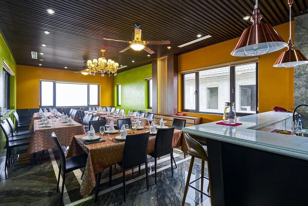 BBQ Hostel Ha Long 2