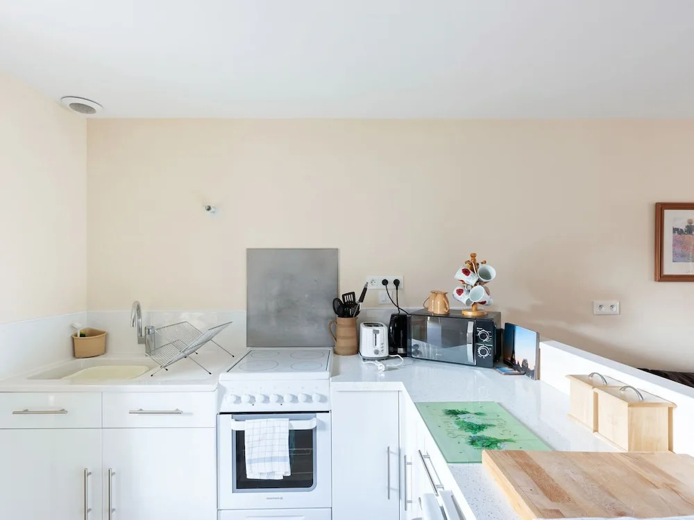Cozy Apartment in Maisy near Sea