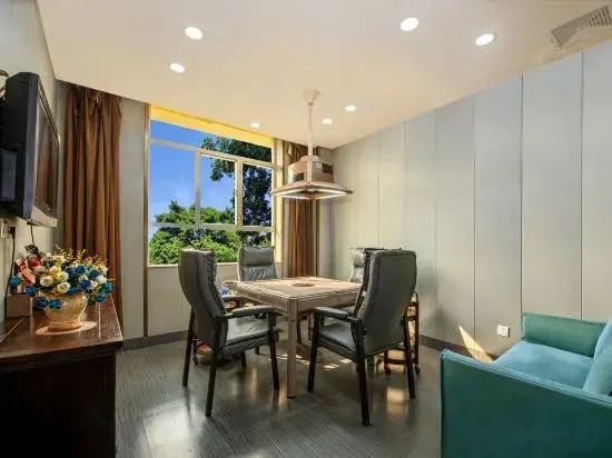 City Encounter Boutique Art Hotel