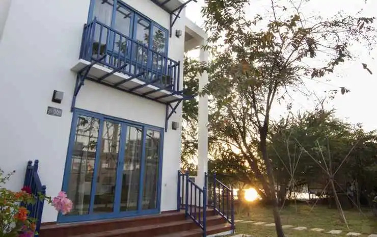 The B Resort