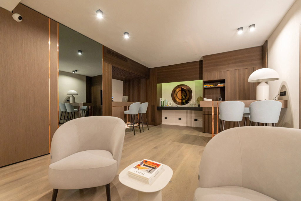 Agra Suites