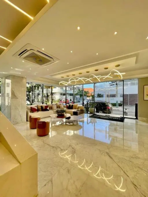 Luxury Apartment at Piantini Urbano Res. floor 12