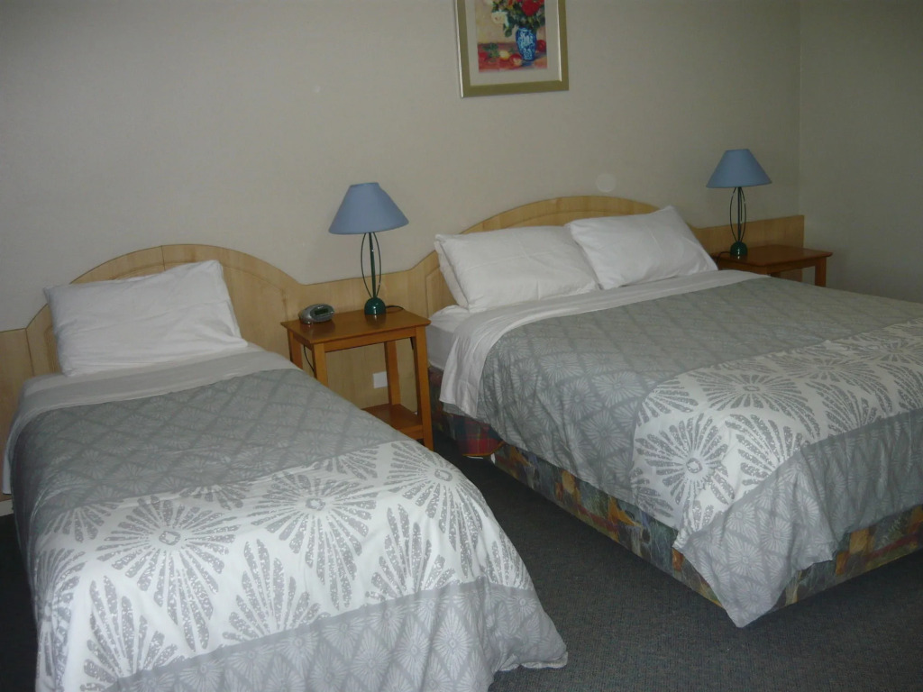 Albany Apartments