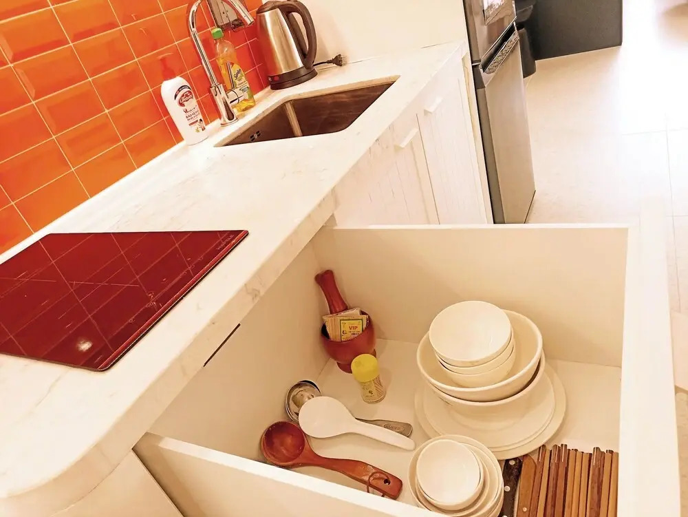 2 Bedrooms Apartment In Sunset Town