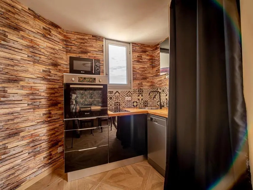 T3 - L' Anaxa - 65m² - champ fleuri, 2 chambres.