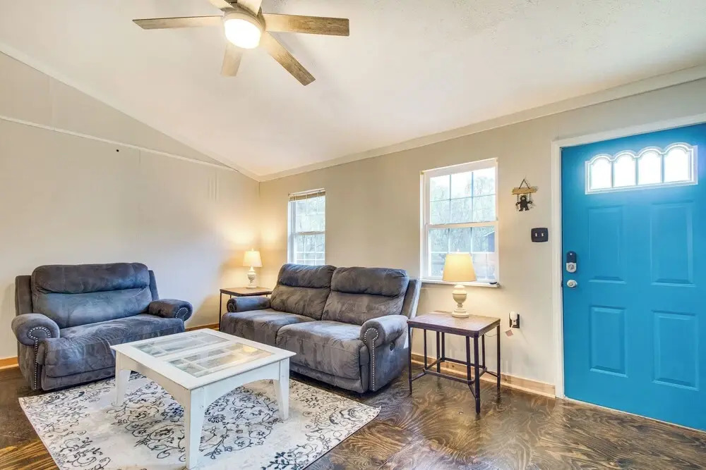 Arkansas Vacation Rental < 1 Mi to Norfork Lake