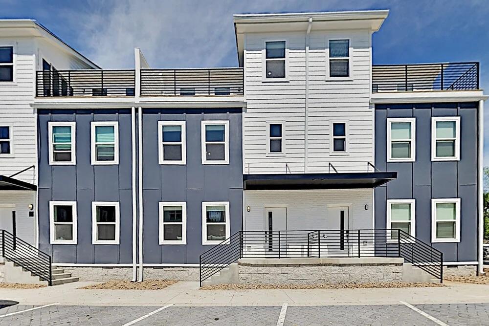 2 Brand-new Townhomes W/ Luxe All-suite Layouts 4 Bedroom Townhouse