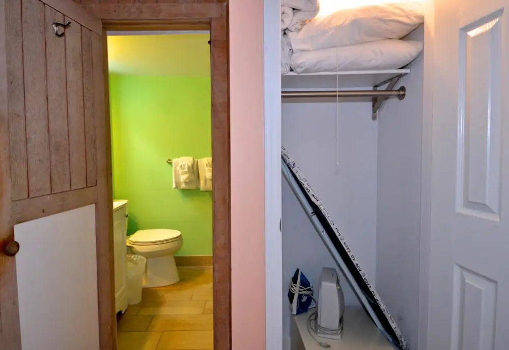Papa's Hideaway