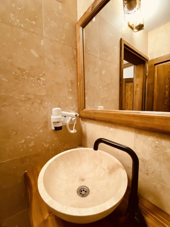 Pashahan Hotel