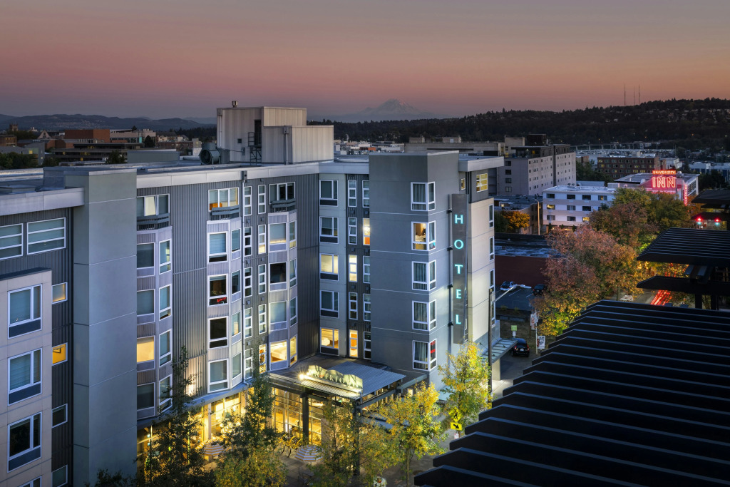 Staypineapple, Watertown Hotel, University District Seattle