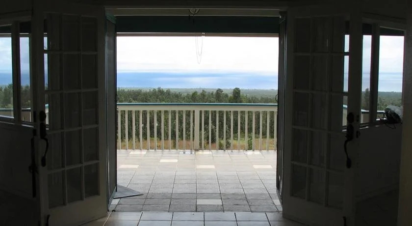 Plumeria Hill Bed & Breakfast