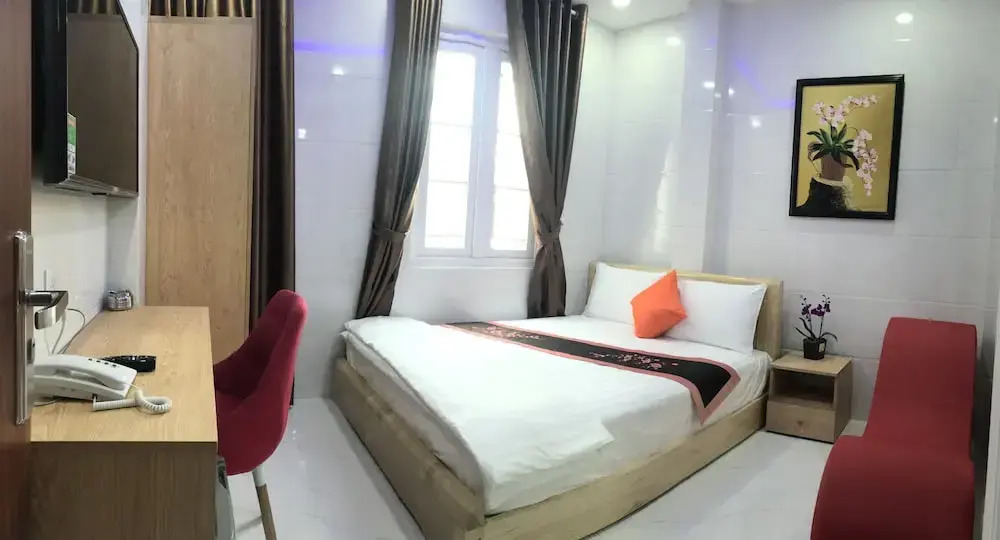 Deluxe Private Room 1 bed ,1 Bath 2 Guests