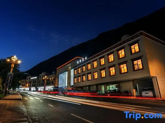 Jiuzhaigou Yumingjianshan Homestay (Eternal Love Branch)