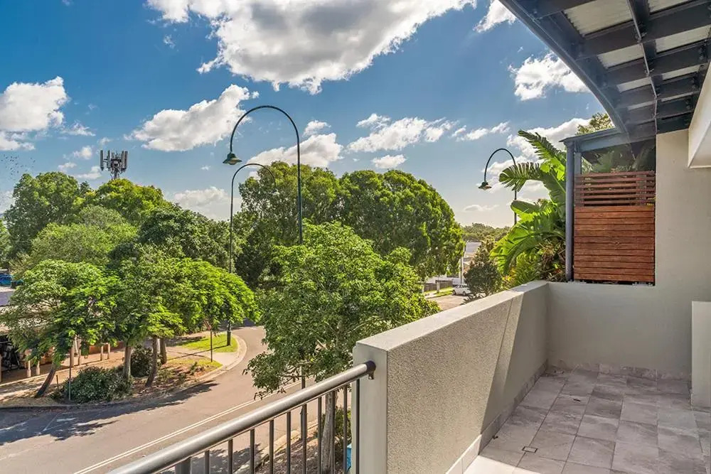Byron Bay Accom Unit 5 21-25 Fletcher Street - A Seventh Summer