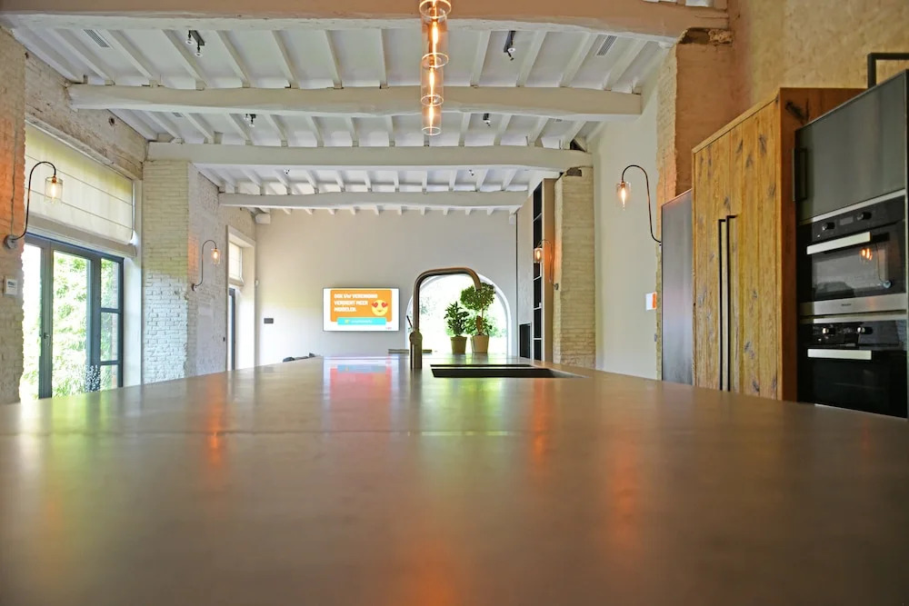 Hof van Eine