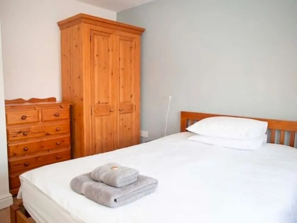 Cosy Holiday Home in Gloucester Near Robinswood Park