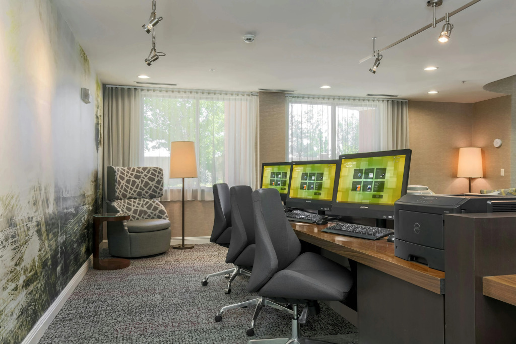 Courtyard by Marriott Roseville