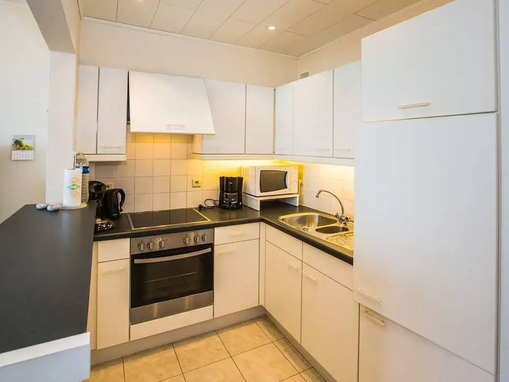 Apartment With 1 Bedroom and Direct sea View